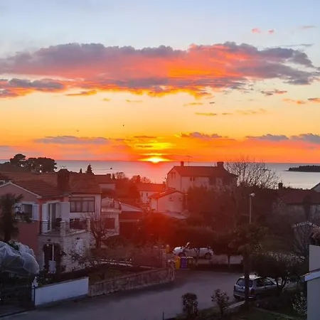 Zonta 800 M From Apartment Rovinj