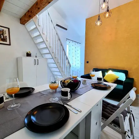 Apartment Zonta 800 M From